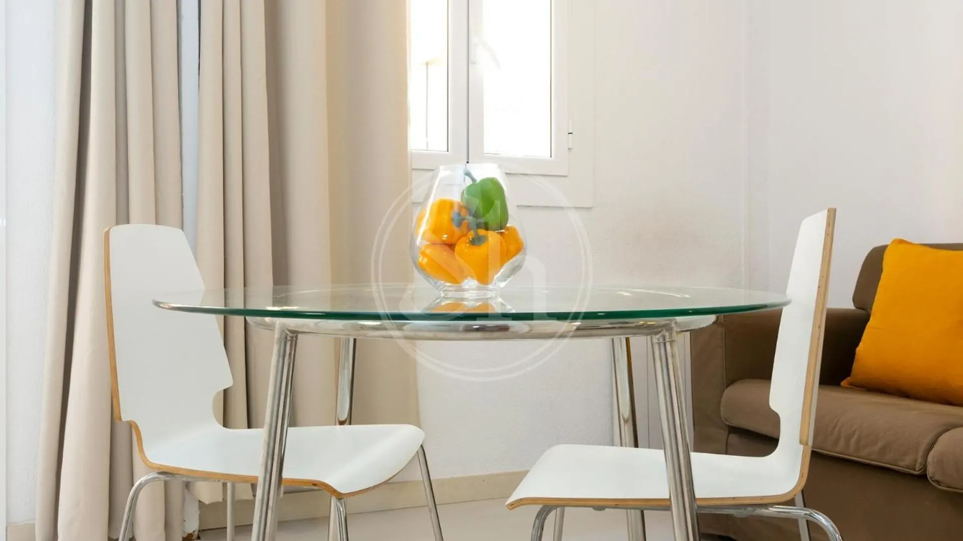 Estudio En Barrio De Gracia E4 바르셀로나 0*,
